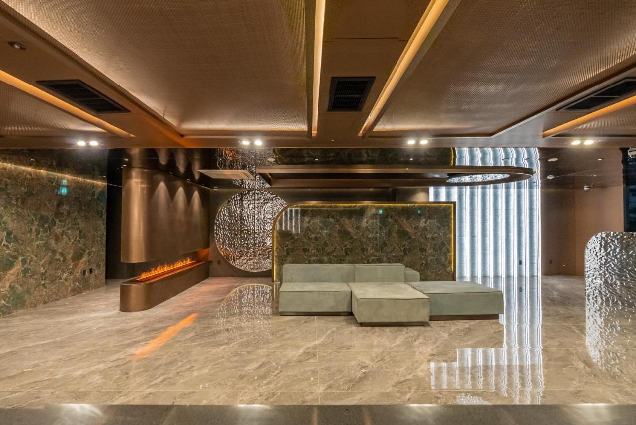 L&L Central Hotel Jeju Eksteriør billede