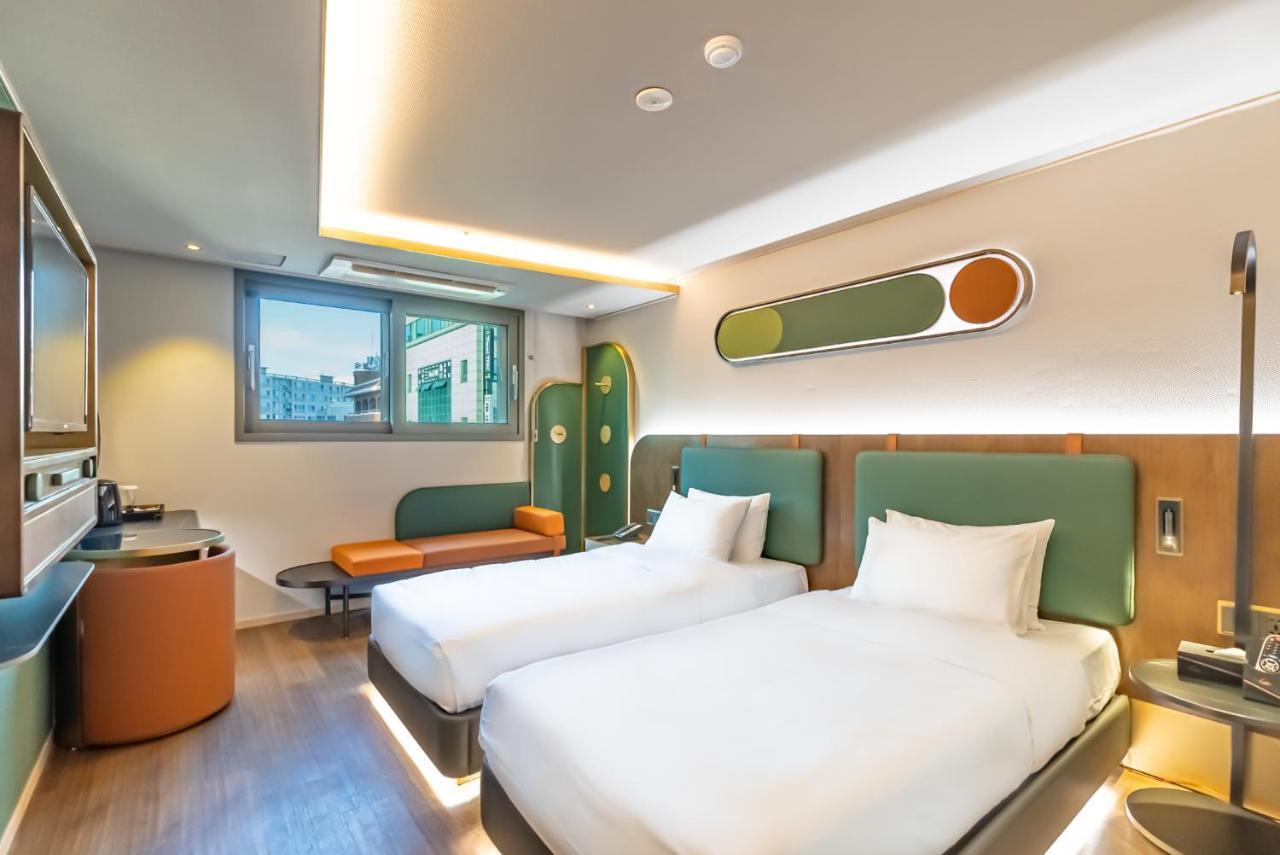 L&L Central Hotel Jeju Eksteriør billede