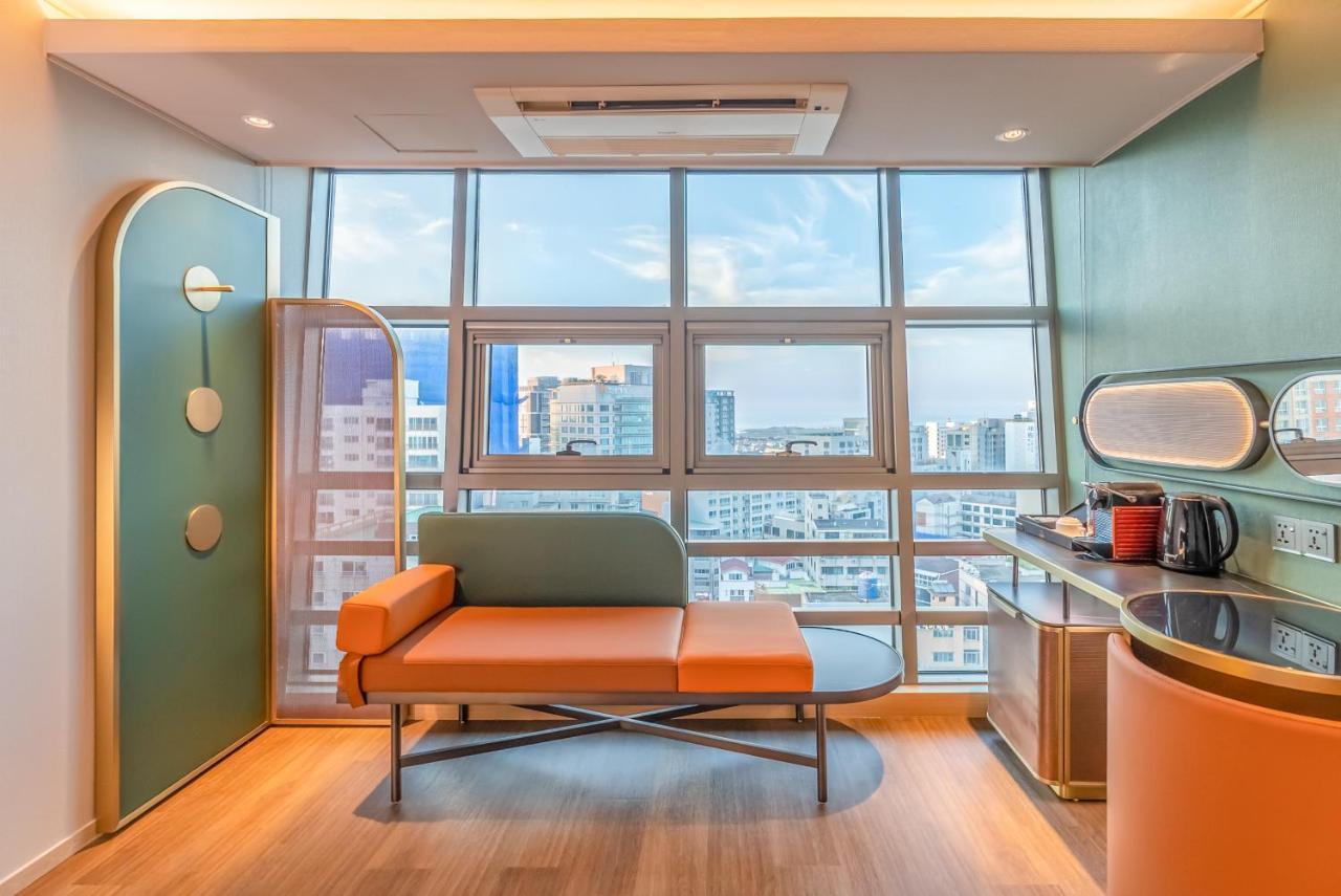 L&L Central Hotel Jeju Eksteriør billede