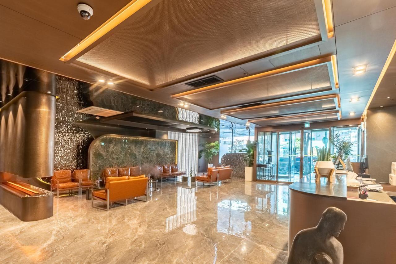 L&L Central Hotel Jeju Eksteriør billede