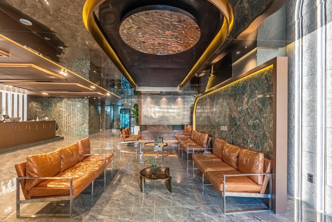 L&L Central Hotel Jeju Eksteriør billede